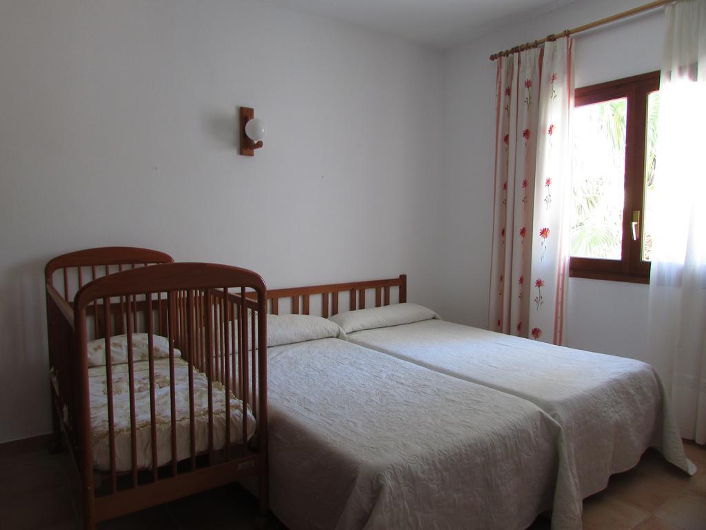 Apartamentos Ferrer Playa DPlaya Des Figueral المظهر الخارجي الصورة