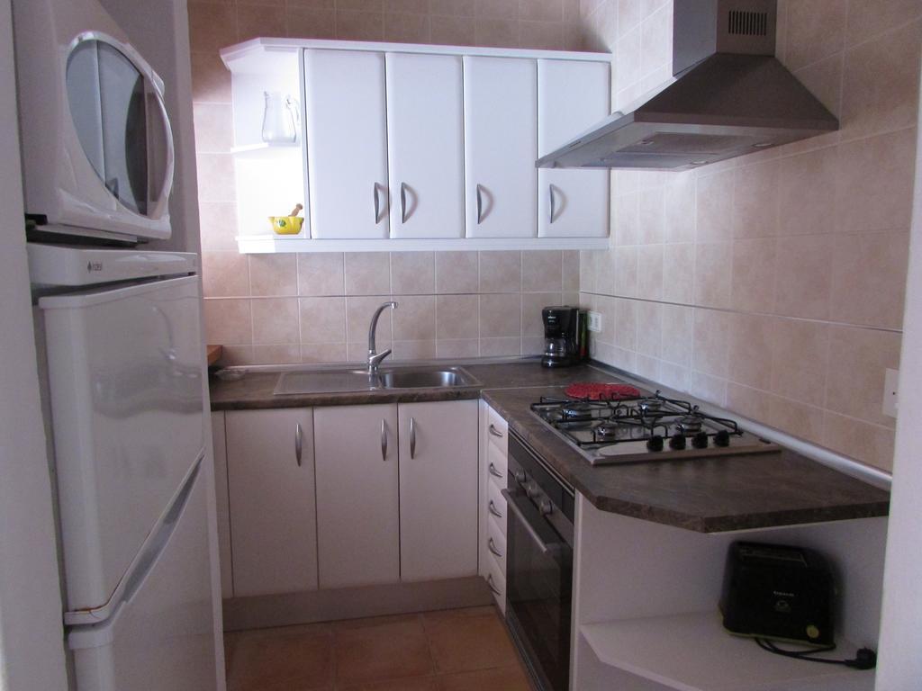 Apartamentos Ferrer Playa DPlaya Des Figueral المظهر الخارجي الصورة