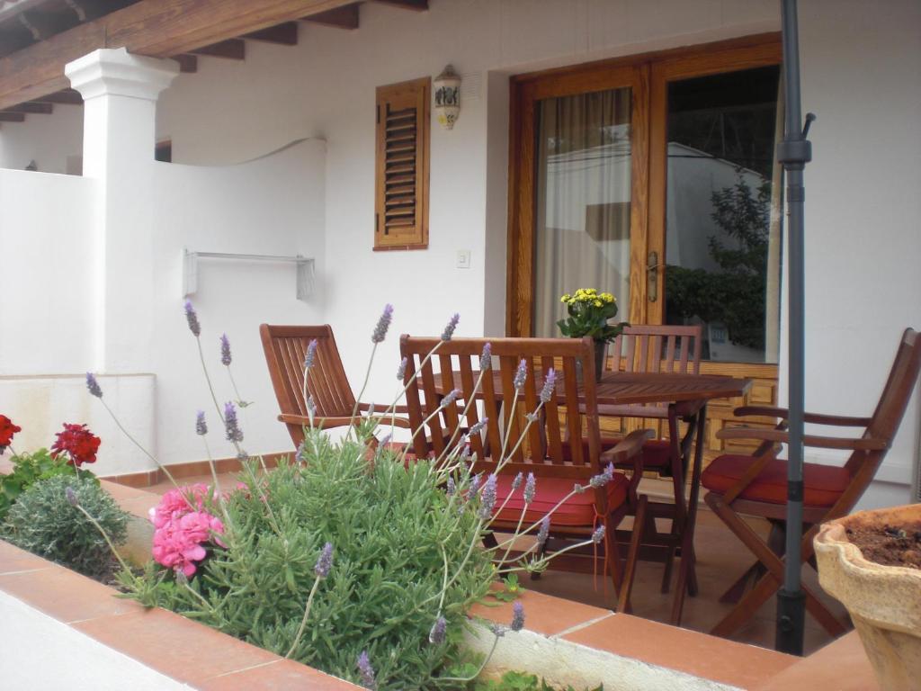 Apartamentos Ferrer Playa DPlaya Des Figueral الغرفة الصورة