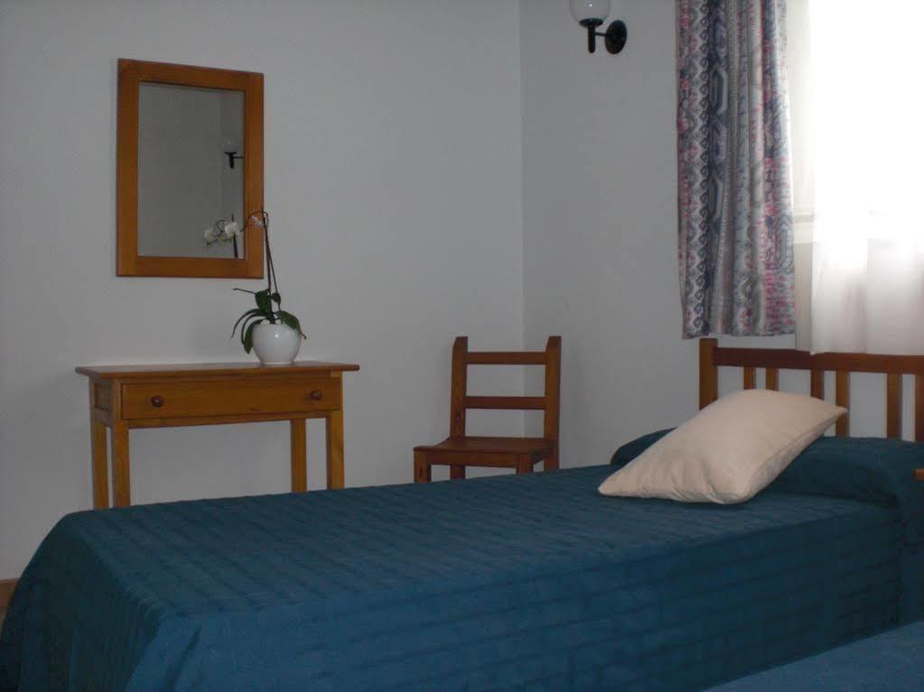 Apartamentos Ferrer Playa DPlaya Des Figueral المظهر الخارجي الصورة